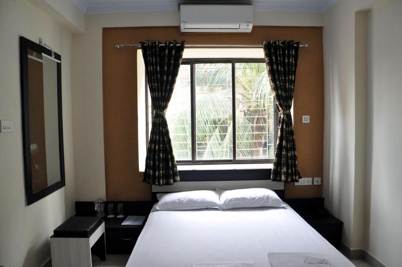 Victoria Hotel 2*